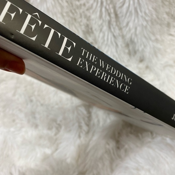 Fete The Wedding Experience by Jung Lee with Kathleen Boyes coffee table book - Picture 7 of 7